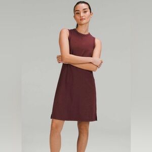 Lululemon classic fit sleeveless dress in beautiful red merlot